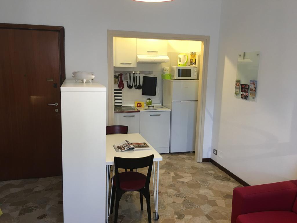 Mauro'S Studio Apartment Milan Luaran gambar